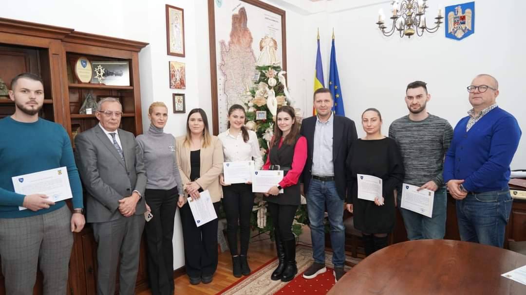 You are currently viewing Un nou stagiu de internship s-a încheiat, la Consiliul Județean Dâmbovița