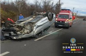 Read more about the article Accident rutier la Gura Ocniței! O mașină s-a răsturnat!
