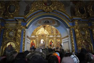 Read more about the article Ucraina sărbătorește primul Crăciun pe 25 decembrie, de la proclamarea independenței față de URSS