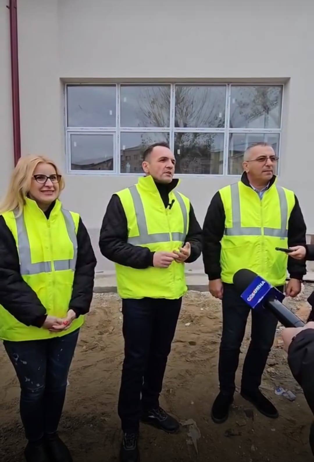 You are currently viewing Lucrările la viitorul sediu al DAS Târgoviște, în care va funcționa și un centru social integrat pentru persoane vârstnice și o cantină socială, prind contur