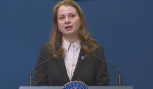 Read more about the article Profesorii corectori de la Evaluarea Națională și BAC 2024 vor evalua în centrele de examen, nu acasă ca la Simulare