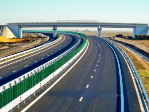 Read more about the article Sorin Grindeanu: Sâmbătă, se deschide circulaţia pe Tronsonului 3 (Valea Mare-Coloneşti) al Drumului Expres Craiova-Piteşti (DEx12)