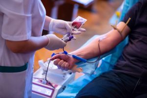 Read more about the article Valoarea tichetelor pentru donatorii de sânge va creşte de patru ori, de la 1 ianuarie
