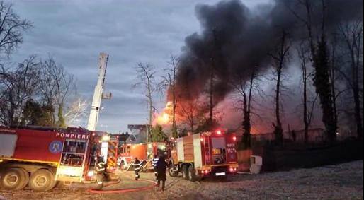 You are currently viewing Incendiu puternic la restaurantul Taverna Racilor din Snagov