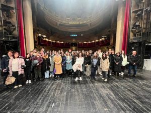 Read more about the article Elevi ai Liceului de Arte „Bălașa Doamna” în vizită de documentare, la Timișoara