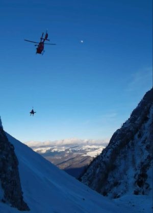 Read more about the article Un turist a murit după ce a căzut de pe munte, în Bucegi