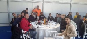 Read more about the article Petrecere de sfârșit de an la divizionara D Roberto Ziduri