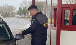 Read more about the article Permis de conducere fals, descoperit la controlul de frontieră