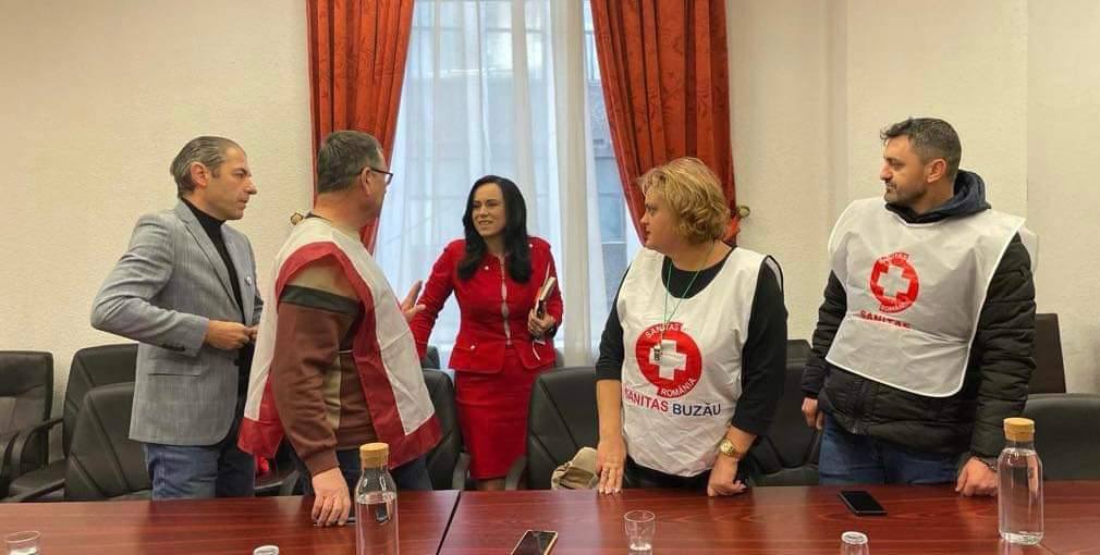 You are currently viewing Ministrul Muncii s-a întâlnit cu sindicaliștii din sănătate