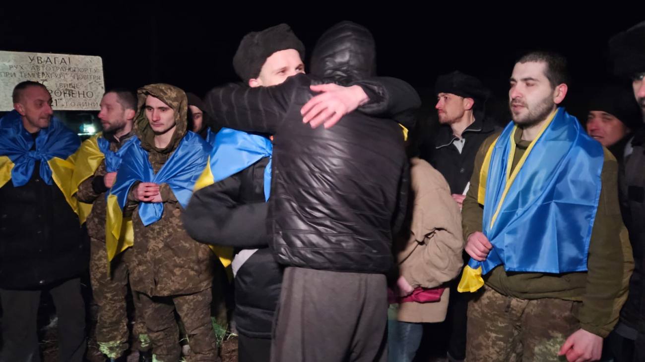 You are currently viewing Moscova şi Kievul au făcut cel mai important schimb de prizonieri de la începutul războiului