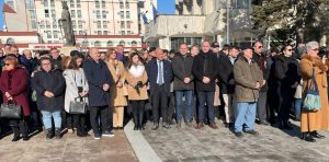 Read more about the article Unire, dar nu prea, la Târgoviște! Ambițiile politice, mai importante decât Hora Unirii, pentru unii politicieni dâmbovițeni