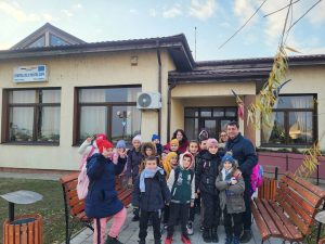 Read more about the article Educația, o prioritate pentru administrația locală din Petrești