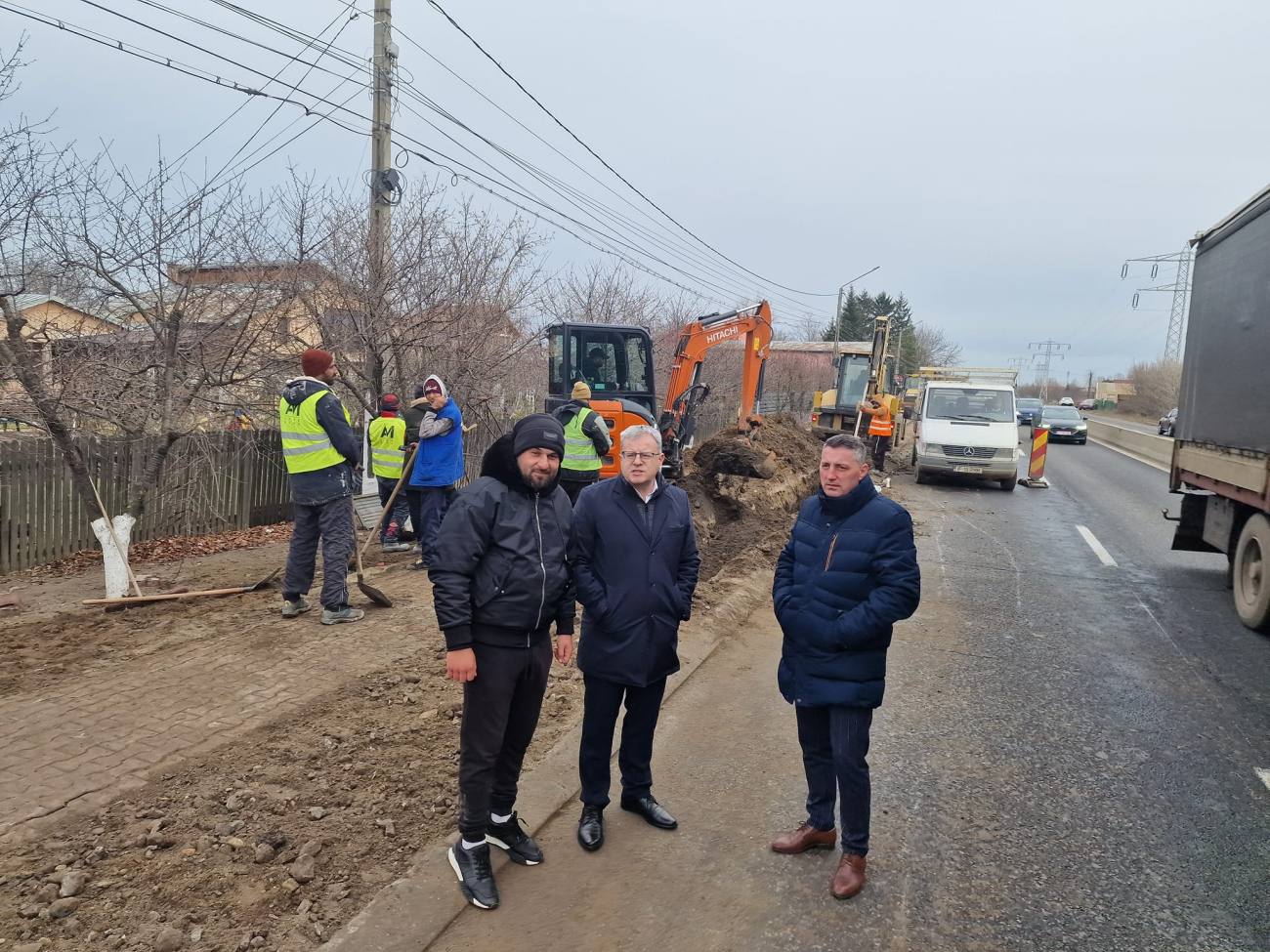 You are currently viewing Ionuț Săvoiu: în curând, vom vedea echipele la lucru, pentru înființarea de sensuri giratorii, la Nisipuri și Lucieni