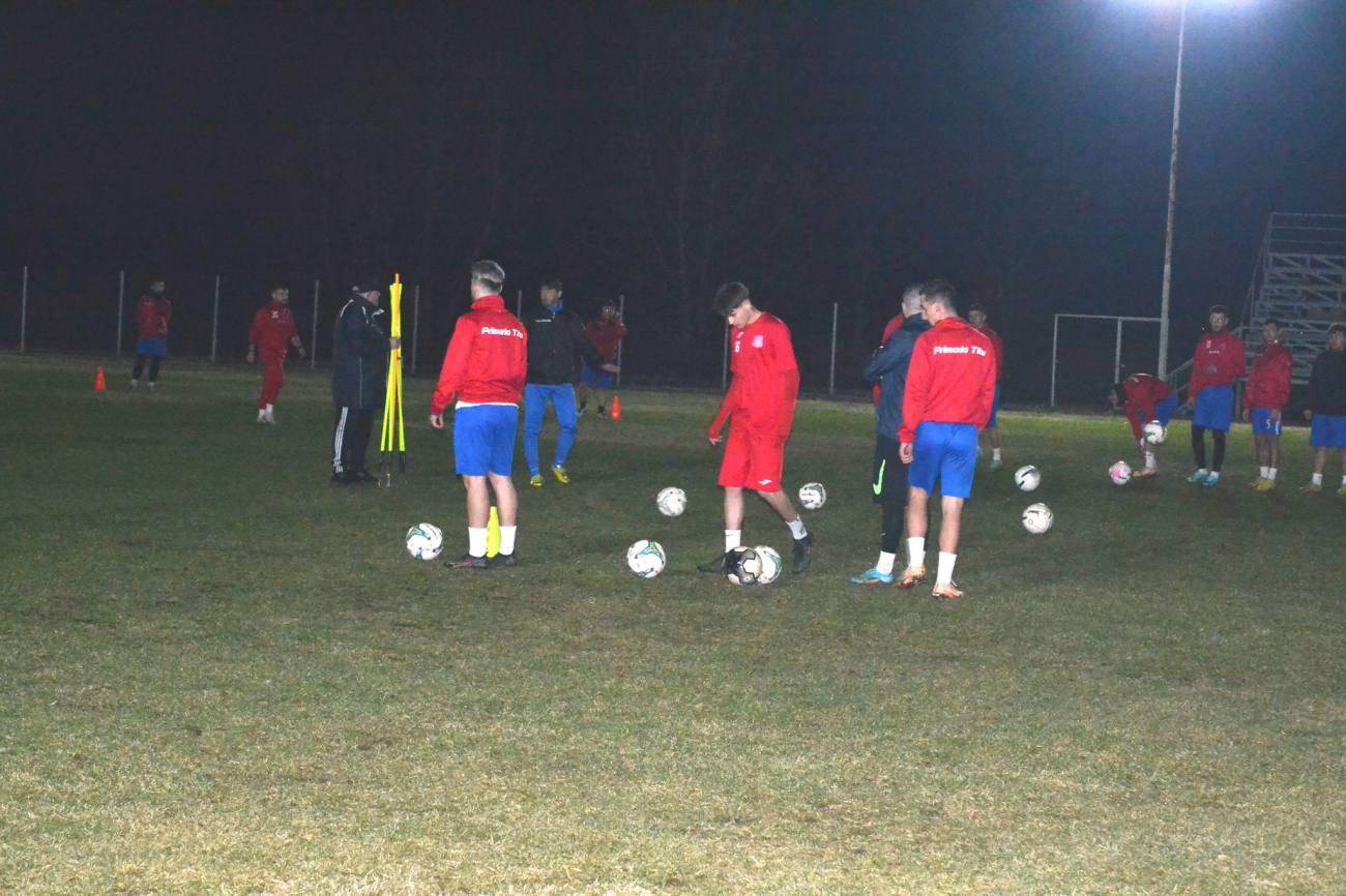 You are currently viewing Urban Titu, pregătită pentru returul Ligii a 4-a! Florin Anton: „După 4-5 etape e va vedea cine mai are șanse la campionat”