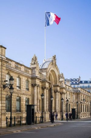 Read more about the article Reuniune a șefilor de stat din Uniunea Europeană, la Paris, în sprijinul Ucrainei