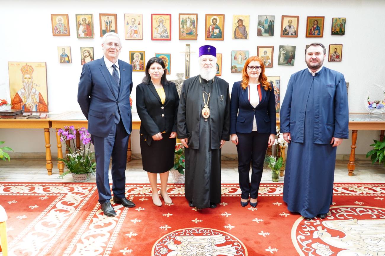 You are currently viewing ÎNALTPRESFINȚITUL PĂRINTE ARHIEPISCOP ȘI MITROPOLIT NIFON A PRIMIT DELEGAȚIA AGENȚIEI DE DEZVOLTARE REGIONALĂ SUD MUNTENIA