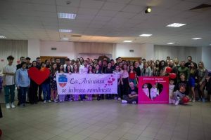 Read more about the article Peste 200 de tineri din Aninoasa au participat în weekend la „Balului Dragobetelui”