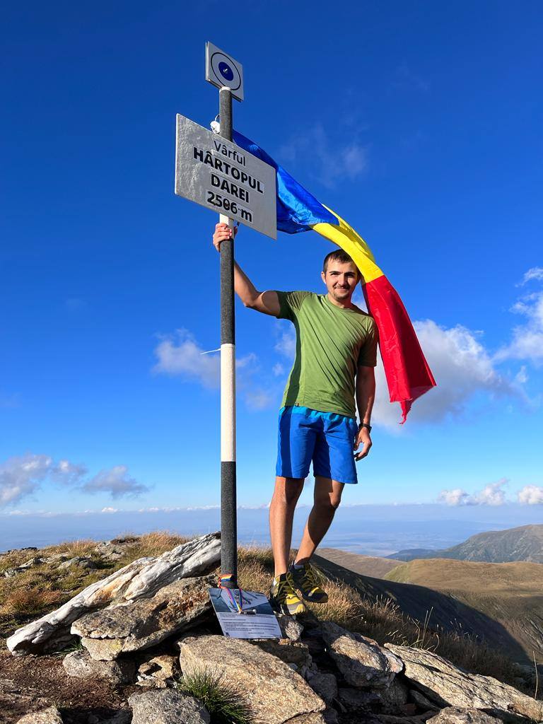 You are currently viewing Un tânăr dâmbovițean are nevoie de ajutor, după ce a rămas fără un picior, în urma unui accident nefericit