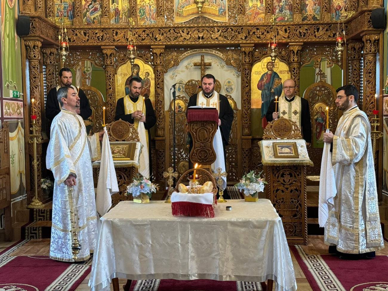 You are currently viewing Cinci ani de la trecerea la cele veșnice a lui Costel Preda, marcați, astăzi, printr-o slujbă de pomenire săvârșită de vicarul eparhial, Ionuț Ghibanu