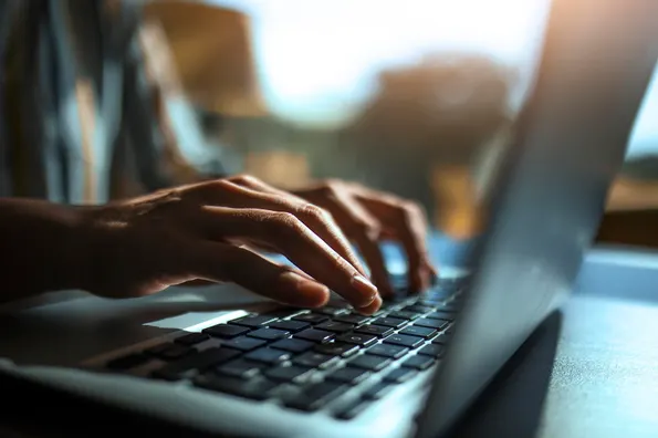 You are currently viewing STUDIU bestjobs în parteneriat cu Orion Innovation: 3 din 5 angajați în IT&C se așteaptă ca 2024 să aducă multe schimbări în industrie. România, pe locul 2 în Europa ca număr de specialiști IT, 4 din 10 angajați fiind femei