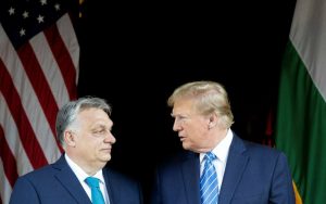Read more about the article Viktor Orban s-a întâlnit cu Donald Trump la reședința acestuia din Florida