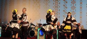 Read more about the article Artiștii Teatrului de Revistă „Constantin Tănase” au însuflețit, aseară, scena Cinema Independența