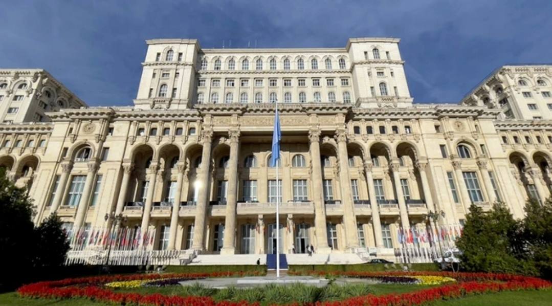 You are currently viewing Palatul Parlamentului va găzdui permanent o capelă ortodoxă