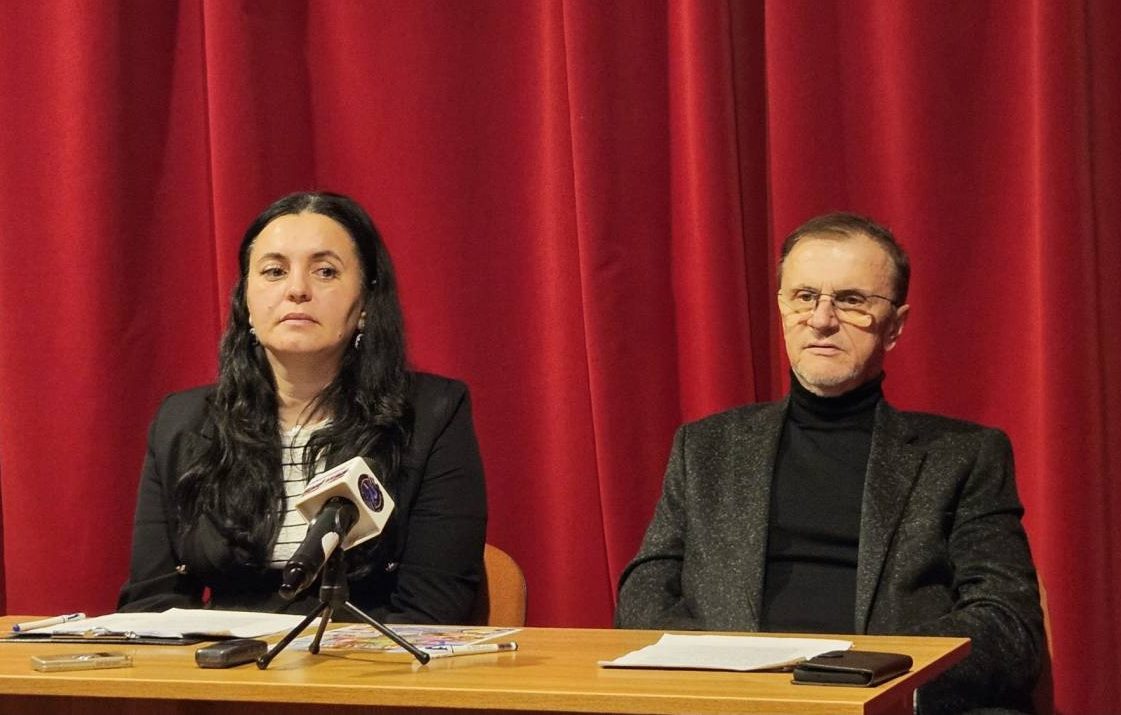 You are currently viewing Centrul Județean de Cultură Dâmbovița va organiza și anul acesta spectacolul „Vinerea Floriilor”