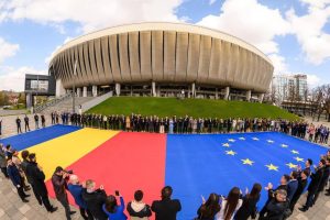 Read more about the article TNL a dat startul Caravanei Europa care va ajunge și în județul Dâmbovița