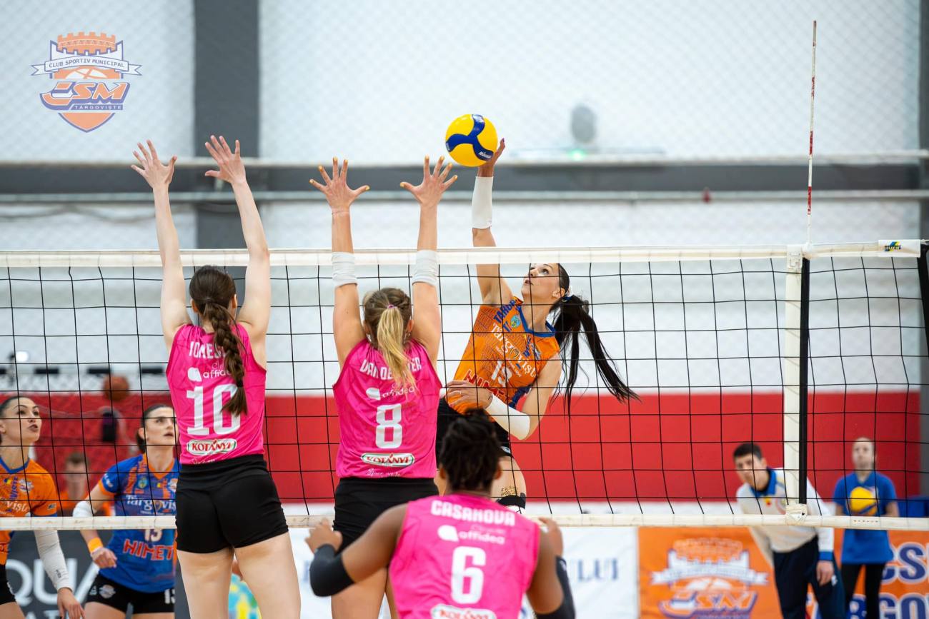 You are currently viewing CSM Târgoviște s-a oprit în semifinalele Diviziei A1 la volei feminin. O nouă înfrângere suferită în fața lui CSO Voluntari