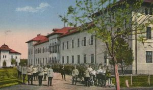 Read more about the article Complexul Național Muzeal „Curtea Domnească” Târgoviște lansează două campanii publice: „Obiecte și amintiri din comunism“ și “Școala de Cavalerie de la Târgoviște”