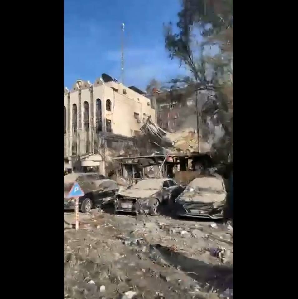 You are currently viewing Aviația israeliană a atacat și a distrus clădirea Consulatului Iranului la Damasc