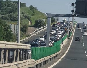 Read more about the article Măsuri de închidere temporară și restricționare a circulației pe Autostrada A2 București – Constanța, în zona Nodului Rutier A2 cu A0