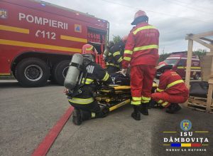 Read more about the article Exercițiu de cooperare, desfășurat, astăzi, la Pucioasa de ISU Dâmbovița