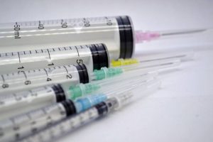 Read more about the article Fabrica de seringi Sanevit de la Arad se află în faliment și va fi scoasă la licitaţie