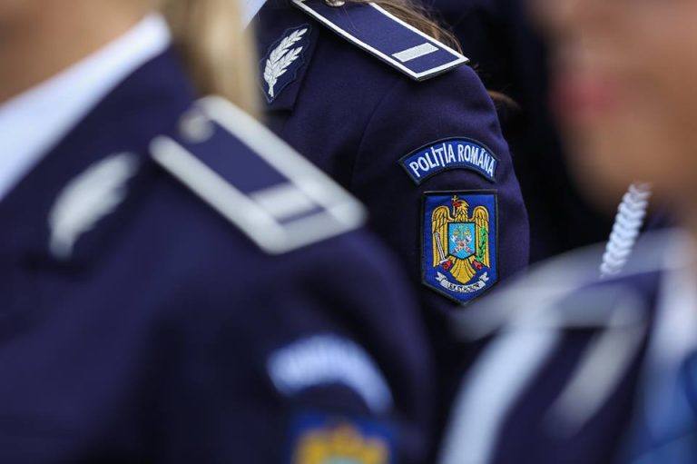 You are currently viewing Sindicaliştii din Poliție ameninţă cu refuzul de a păzi secţiile de vot la alegerile din acest an, dacă nu li se măresc salariile
