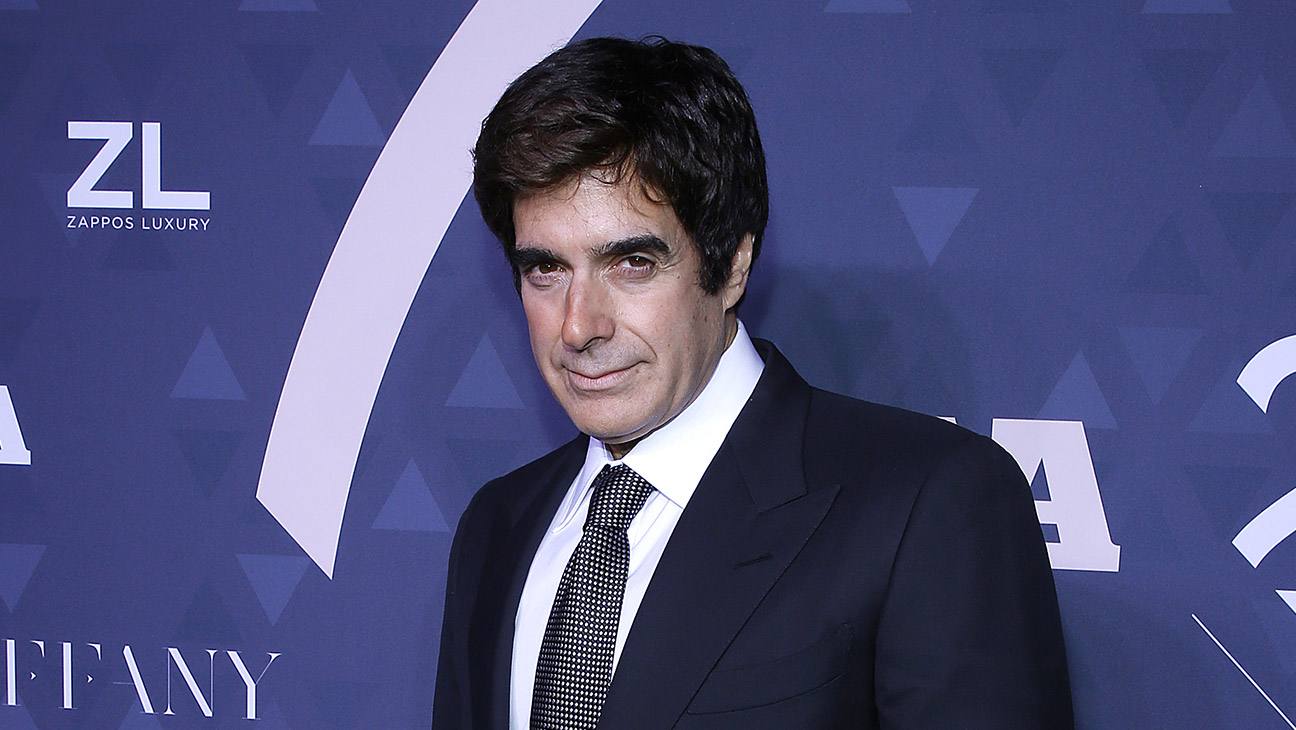 You are currently viewing Iluzionistul american David Copperfield, acuzat de violenţă sexuală de mai multe femei