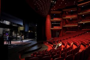 Read more about the article Luni, la Teatrul Național București are loc Gala Premiilor UNITER