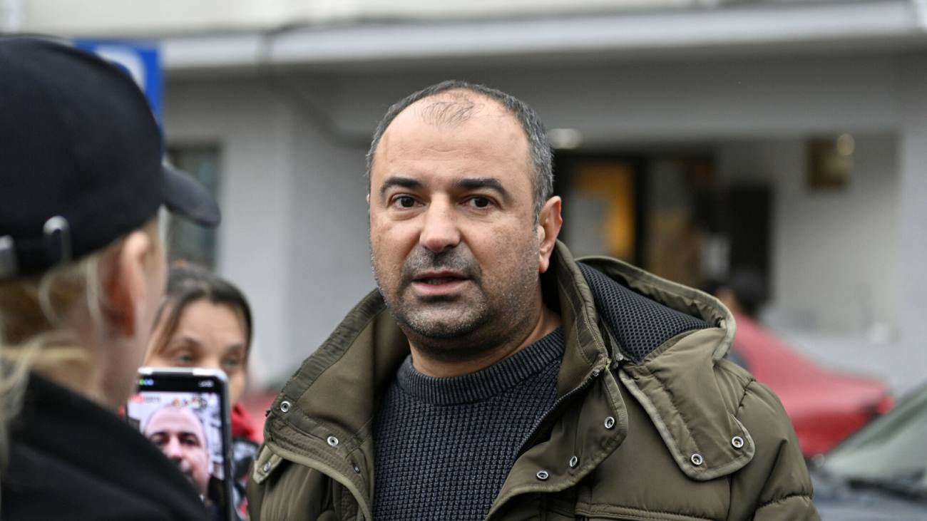You are currently viewing Silvestru Șoșoacă, audiat la Parchetul General cu privire la semnăturile de susținere pentru candidatura la europarlamentare