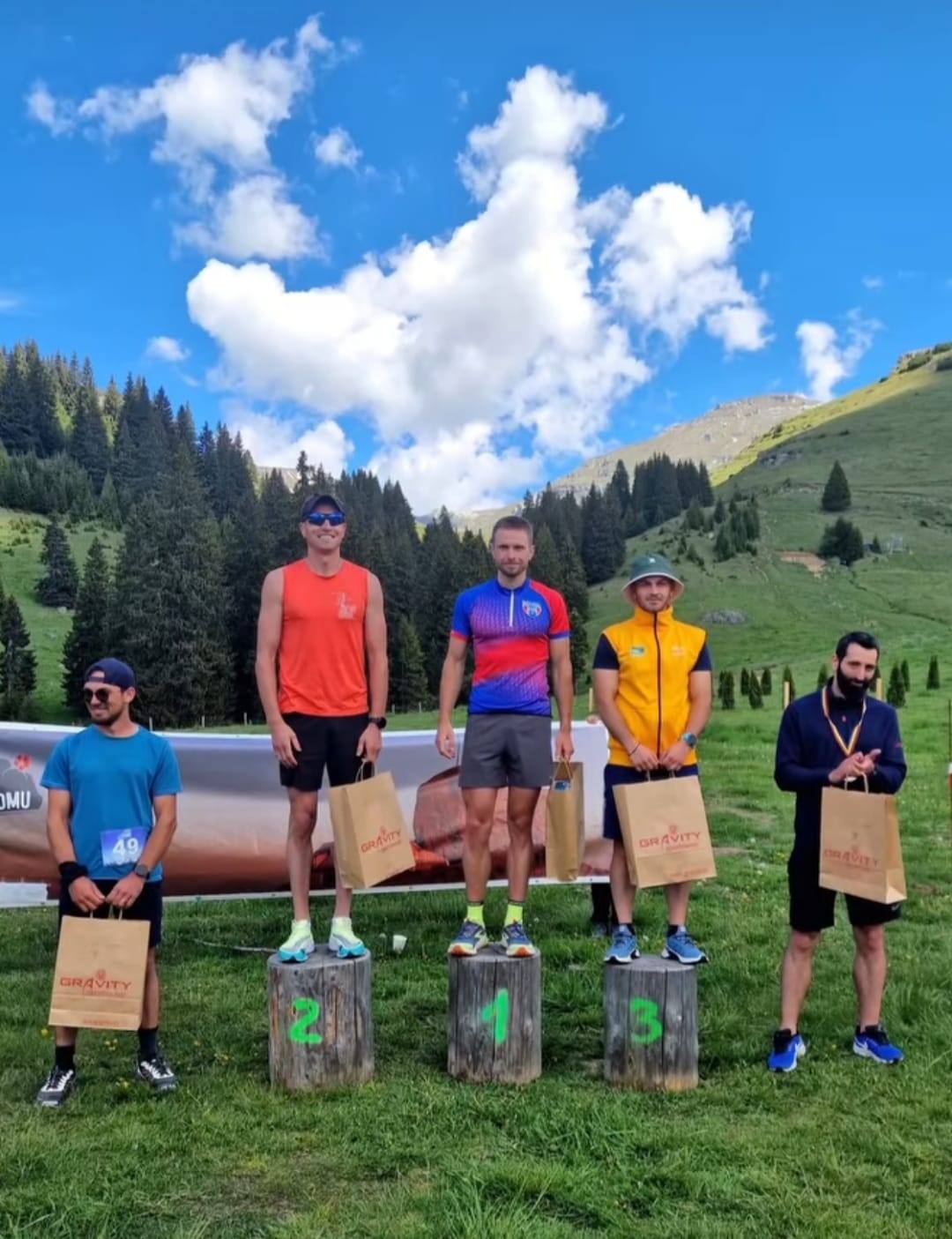 You are currently viewing Jandarmul montan Ionuţ Timofte – „Atinge Omu” – locul II la general