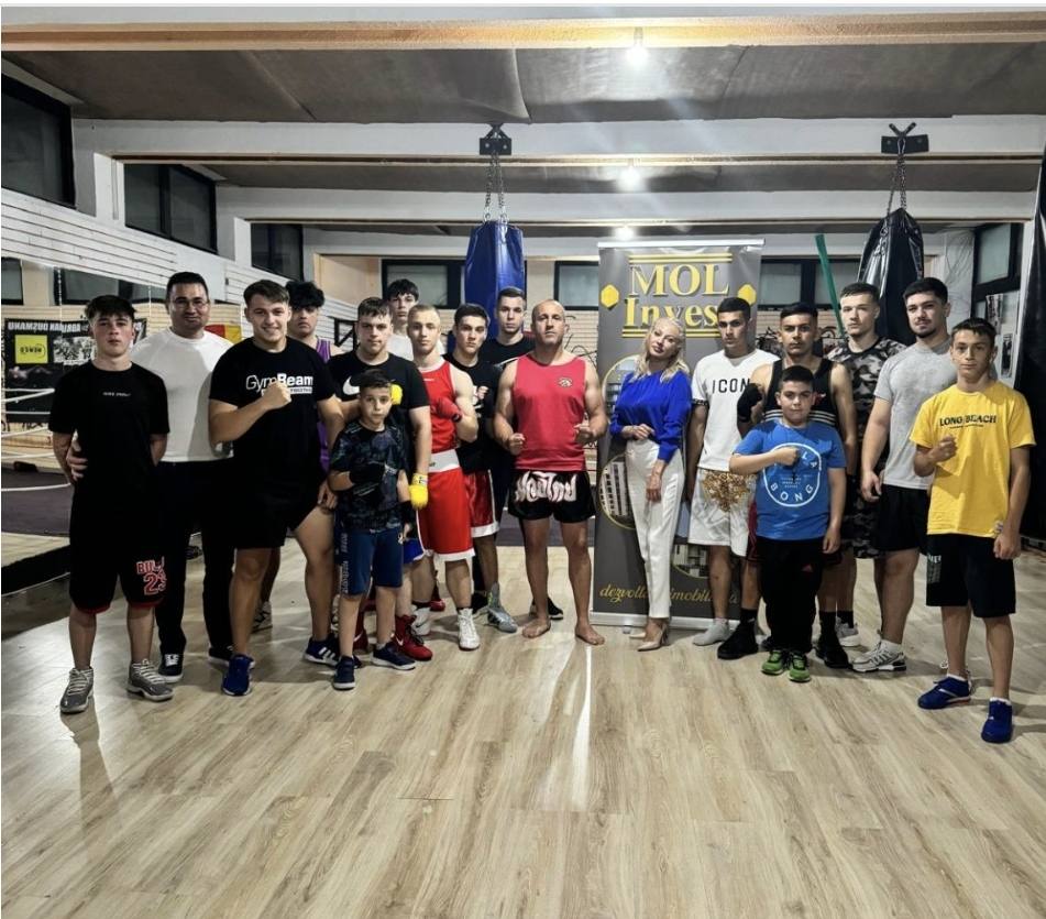 You are currently viewing MOL INVEST SPRIJINĂ DEZVOLTAREA SPORTULUI ÎN DÂMBOVIȚA! O SPONZORIZARE GENEROASĂ A AJUNS DEJA ÎN CONTURILE UNUI CLUB TÂRGOVIȘTEN!