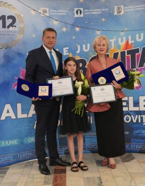 Read more about the article Corneliu Ștefan: am celebrat excelența și le-am mulțumit dâmbovițenilor care au ridicat ștacheta, care au reprezentat și reprezintă cu mândrie și cinste județul nostru