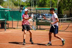 Read more about the article Cezar Papoe, de la CS Târgoviște, semifinalist în proba de dublu a turneului ITF WTT J100 Timișoara