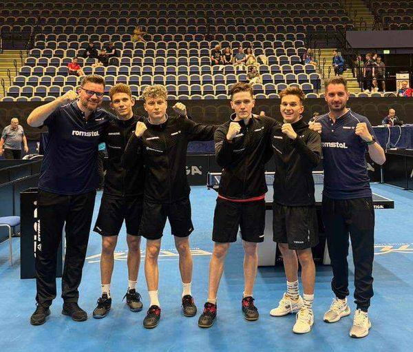 You are currently viewing Naționala U19 a României, din care a făcut parte și târgovișteanul Darius Movileanu, a devenit campioană europeană la tenis de masă