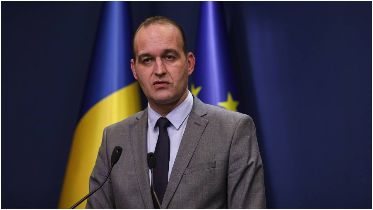 You are currently viewing Deputatul Dan Vîlceanu, urmărit penal pentru că l-a bătut și l-a mușcat pe deputatul Florin Roman în Parlament