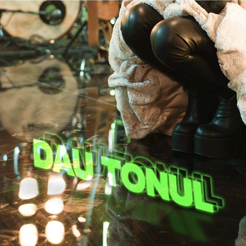 You are currently viewing Irina Rimes lansează hitul verii – “Dau tonul” – și te îndeamnă să schimbi perspectiva