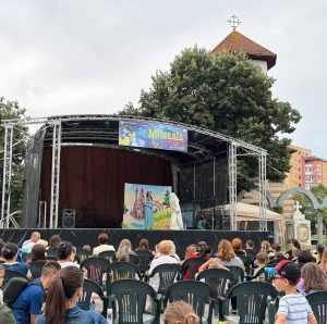 Read more about the article A avut loc deschiderea celei de-a VIII-a ediții a Festivalului de teatru pentru copii, „Mimesis Fest” 2024!