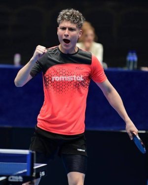 Read more about the article Dâmbovițeanul Darius Movileanu, dublu campion al Europei la tenis de masă