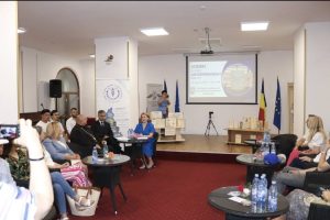 Read more about the article „Scrieri despre antreprenoriat”un eveniment de succes, organizat de către Camera de Comerț Dâmbovița în parteneriat cu Biblioteca Județeană „Ion Heliade Rădulescu” Dâmbovița