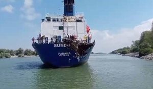 Read more about the article Două nave maritime s-au lovit pe canalul Sulina. Nu sunt victime